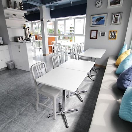 The Moon Hostel Huahin Exterior foto