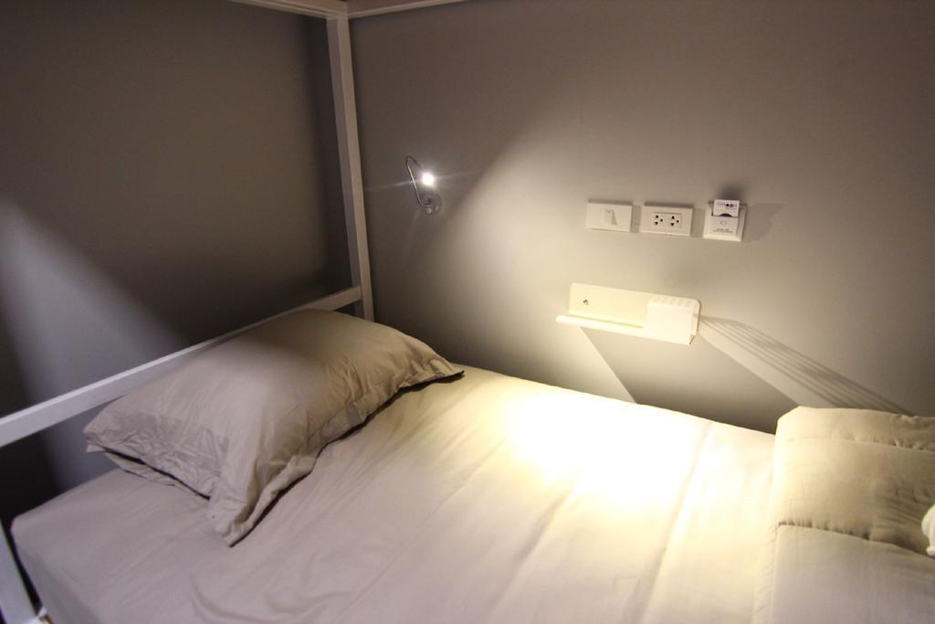 The Moon Hostel Huahin Exterior foto