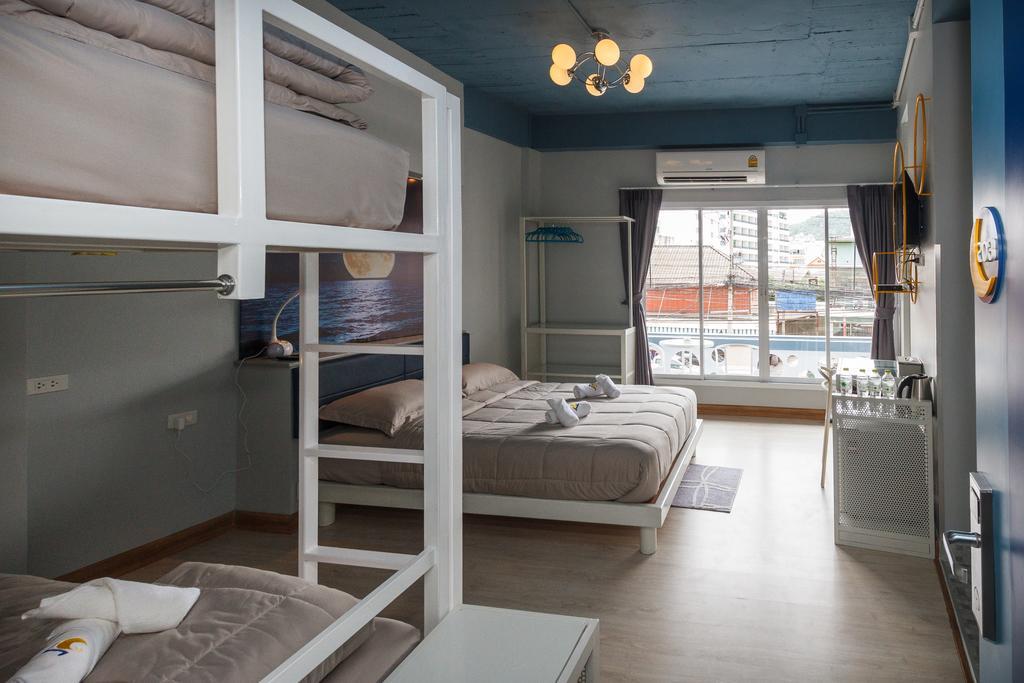 The Moon Hostel Huahin Exterior foto
