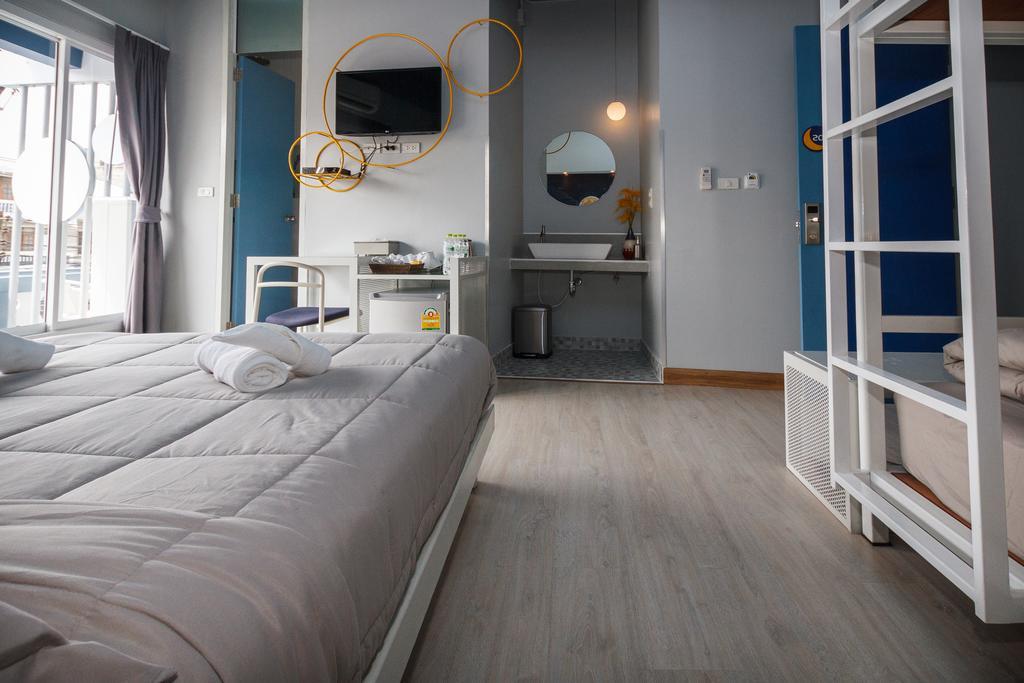 The Moon Hostel Huahin Exterior foto