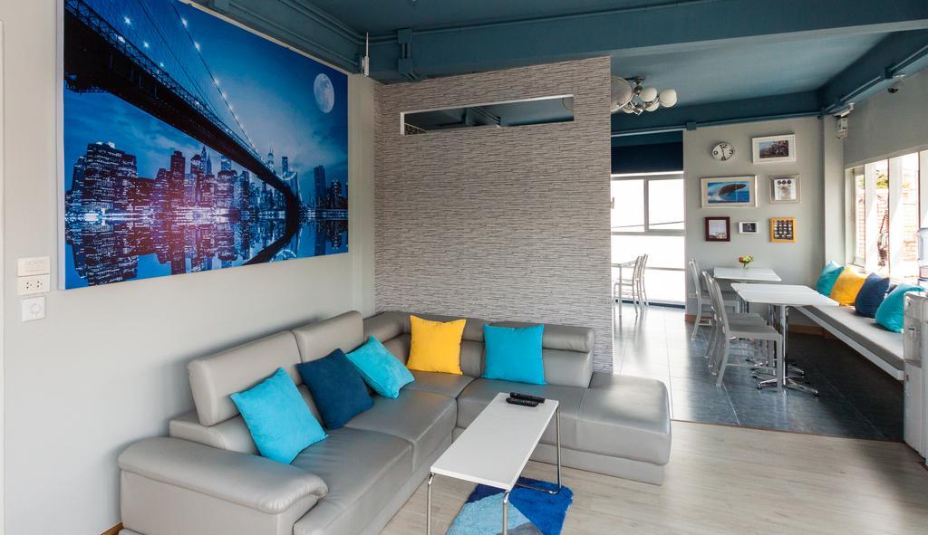 The Moon Hostel Huahin Exterior foto
