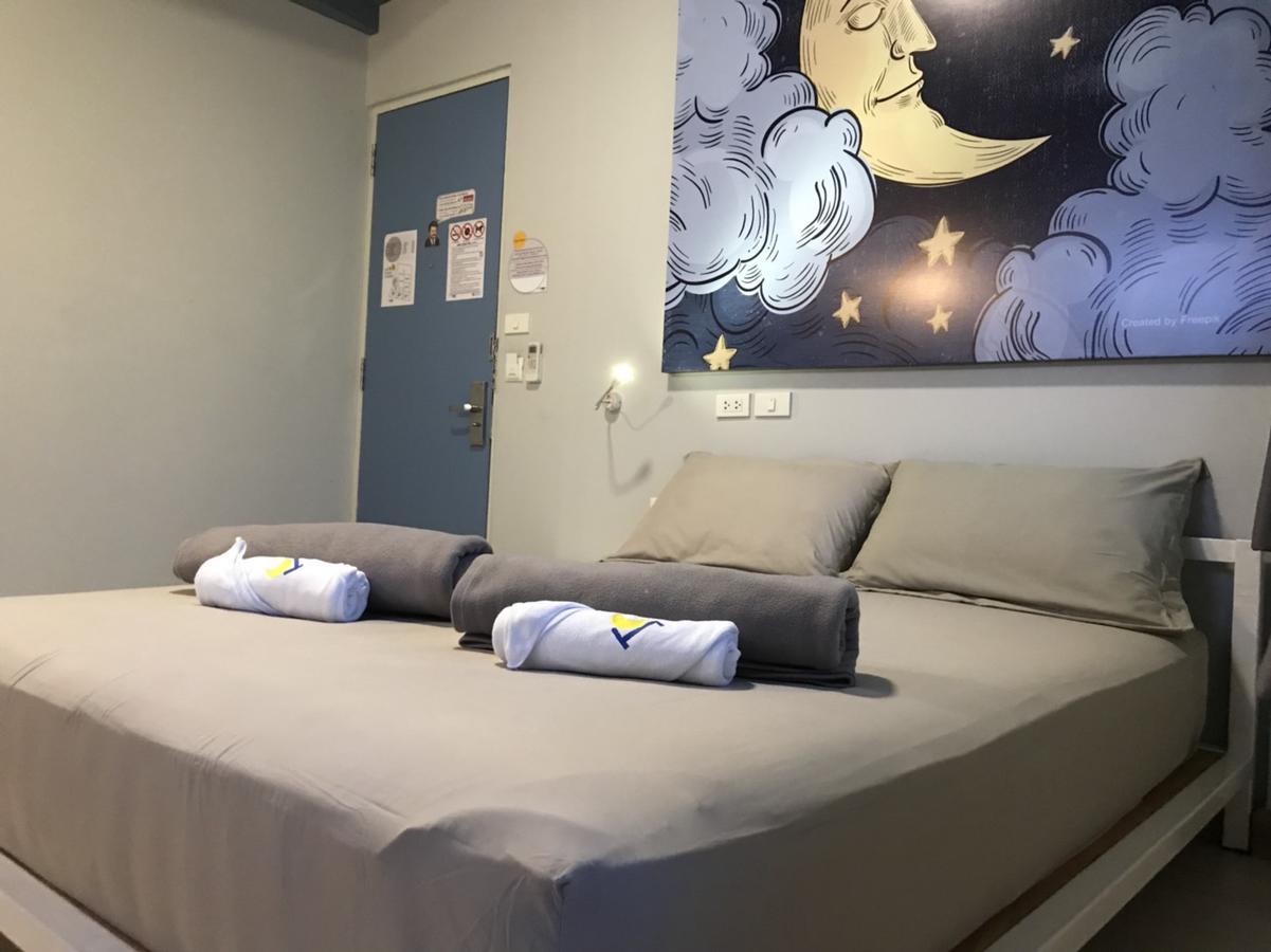 The Moon Hostel Huahin Exterior foto