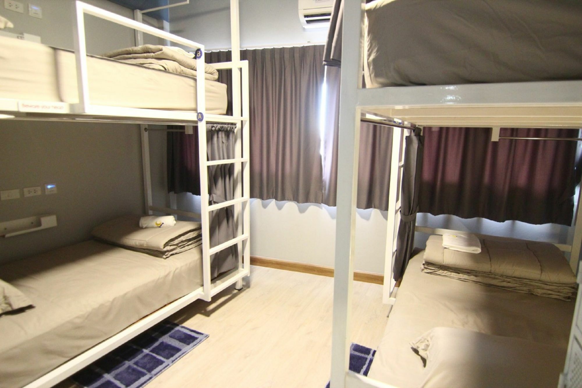 The Moon Hostel Huahin Exterior foto